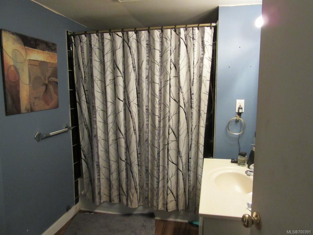 1036 Bewdley Ave, Esquimalt