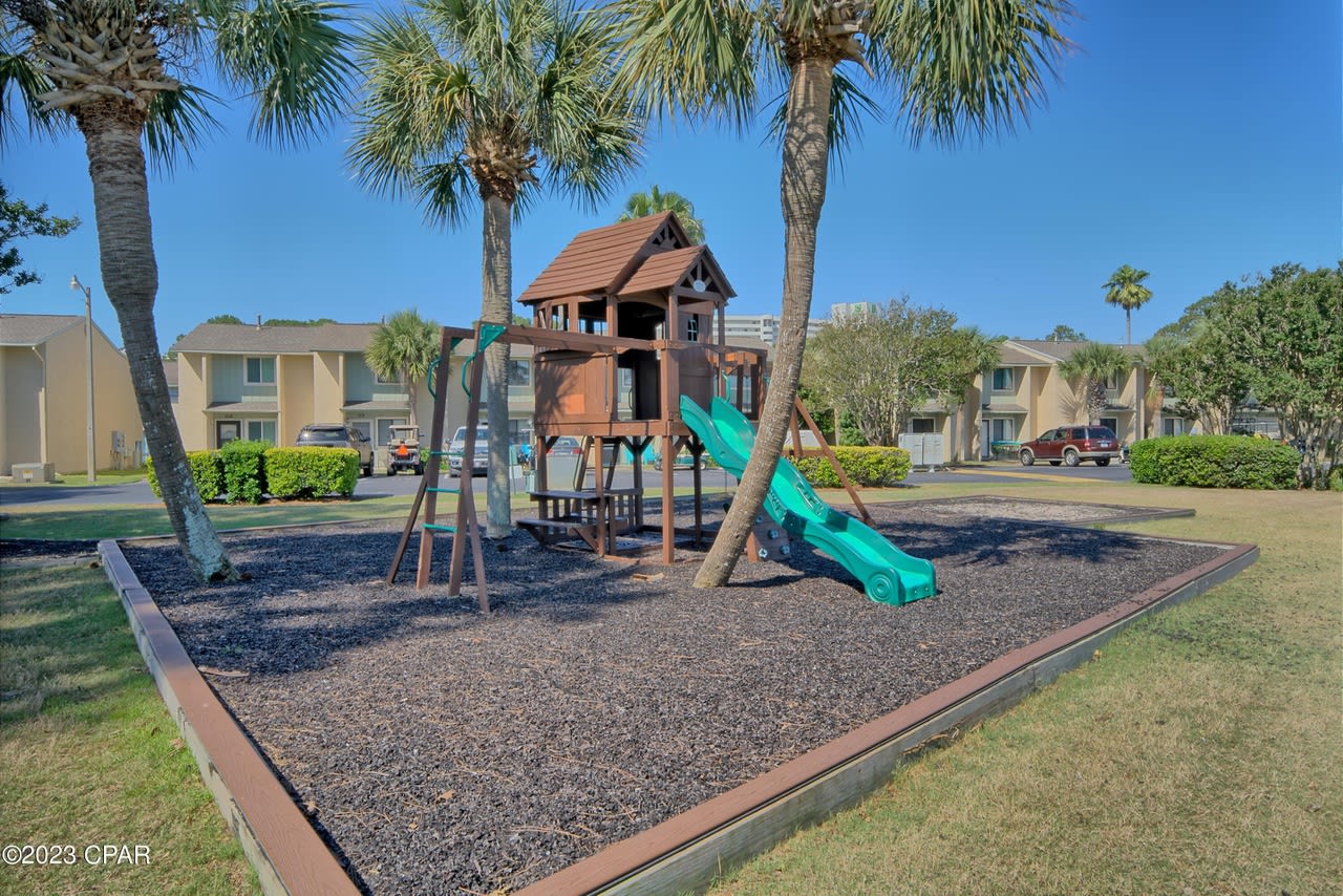 122 White Sandy Drive