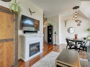 410-663 Goldstream Ave