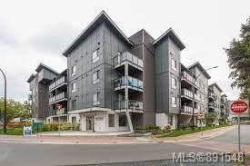 3305 Nanaimo St, #101