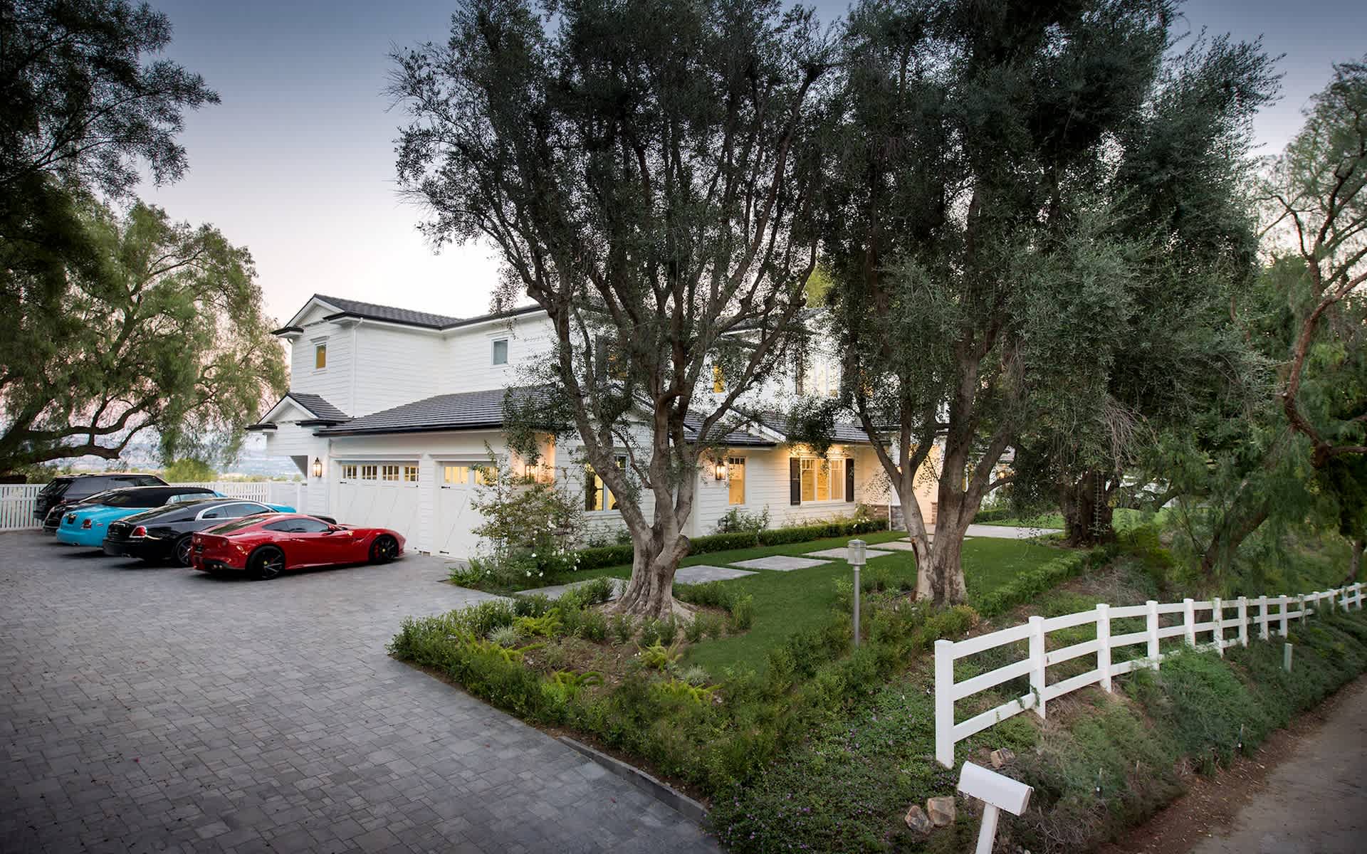 5570 Bill Cody Rd, Hidden Hills Ca