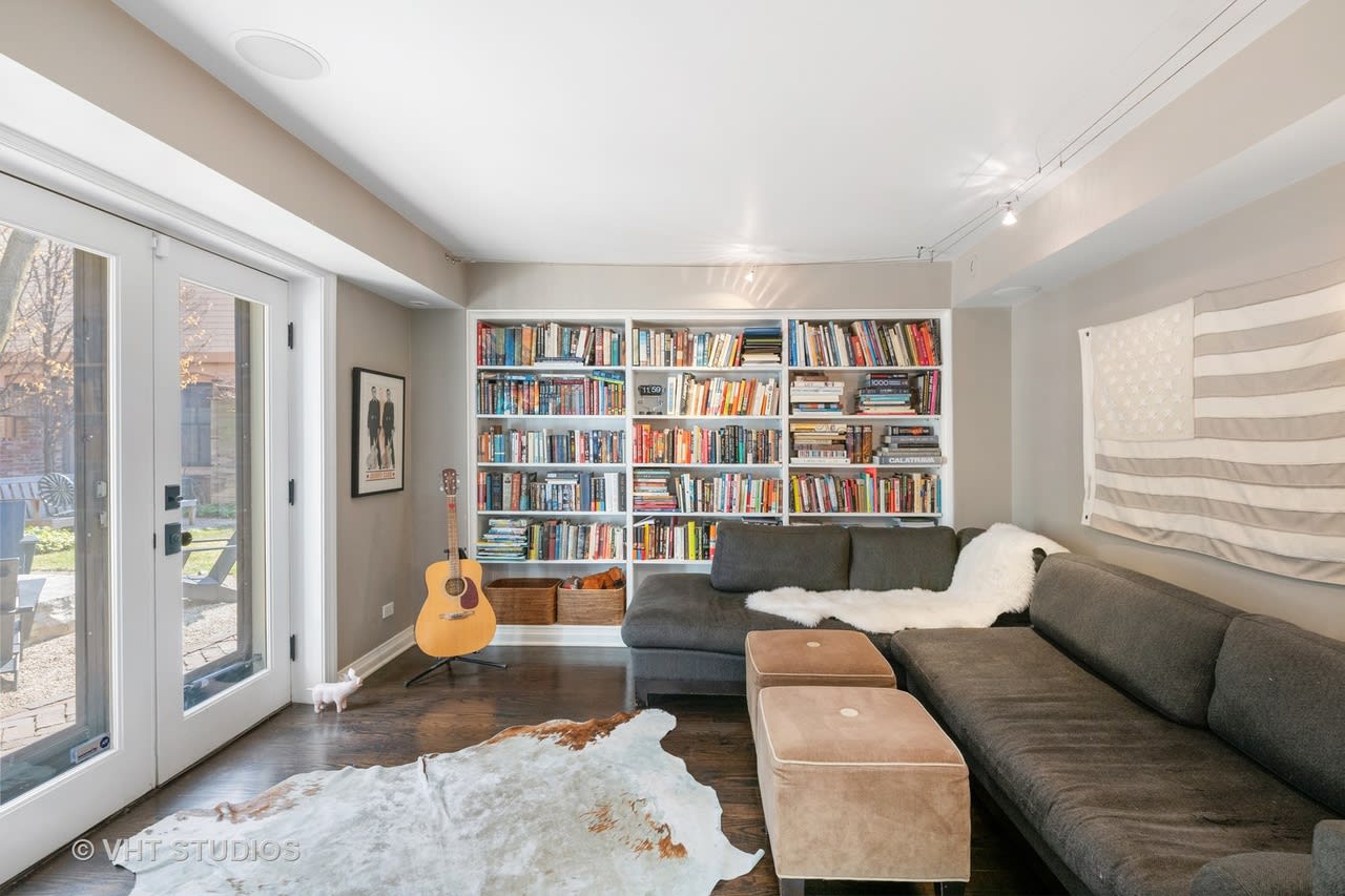 1721 N Fern