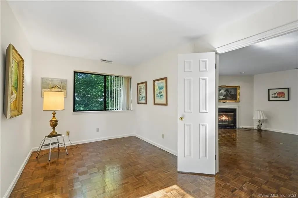 500 River Rd Apt 12