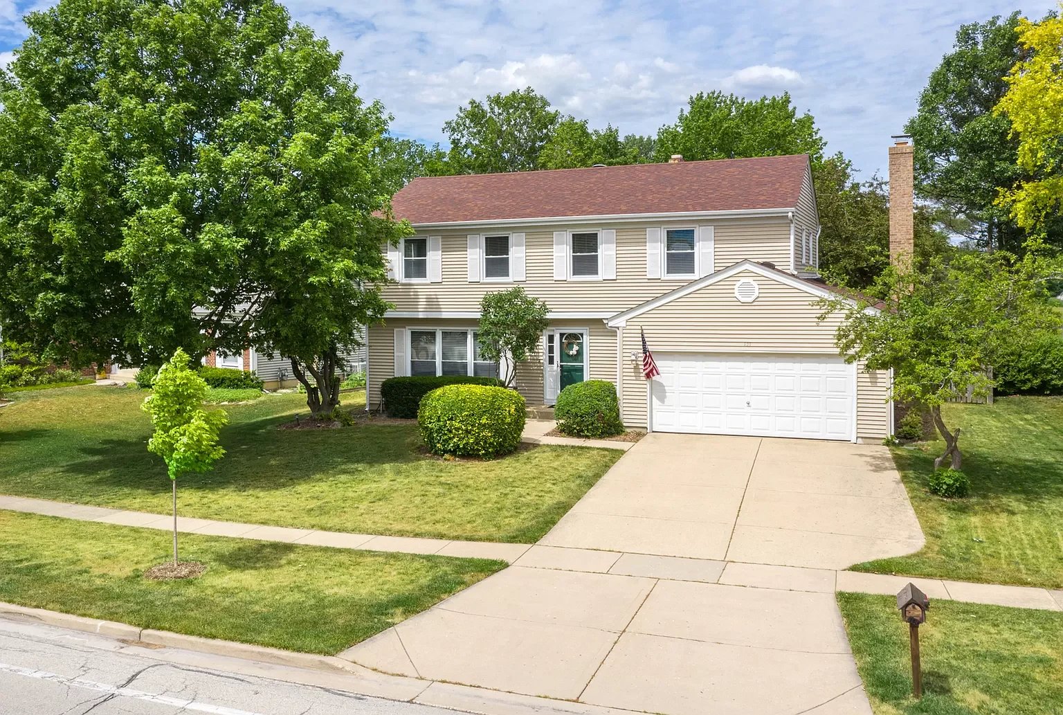151 N Walnut Ln