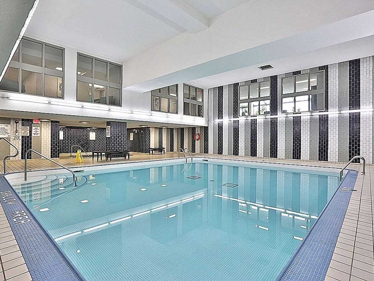 360 BLOOR ST E PH 5