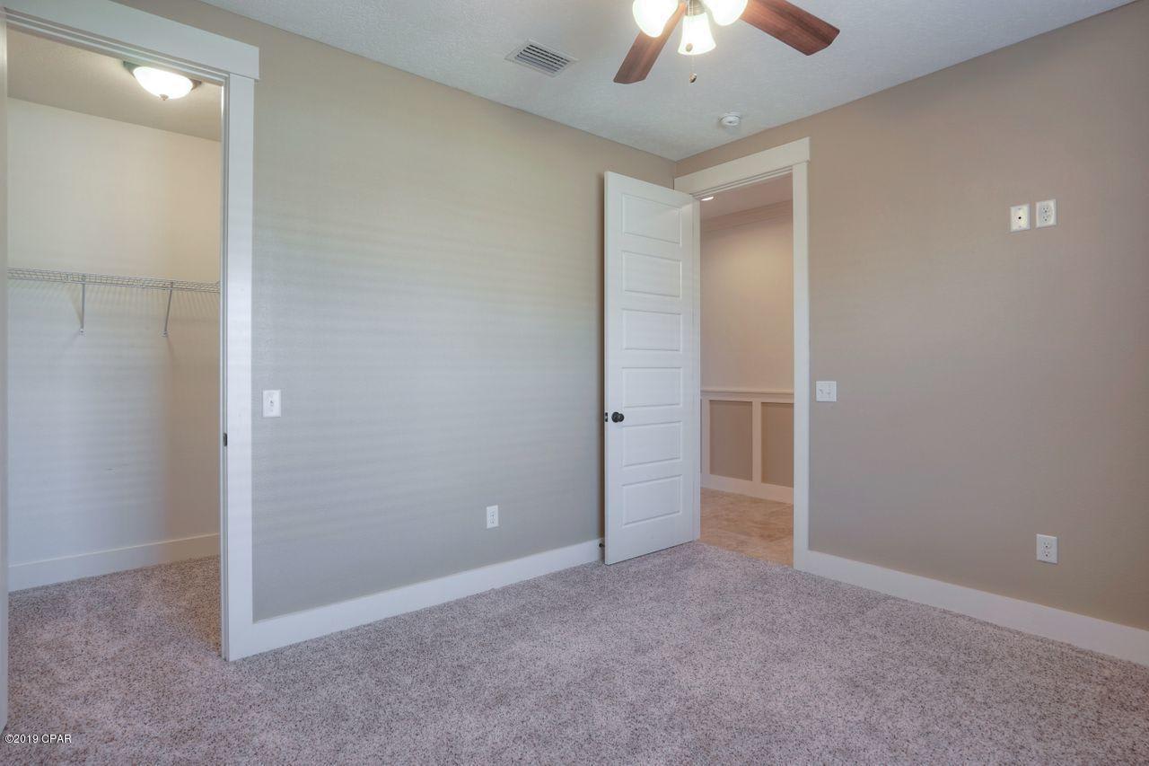 1420 Graham Lane