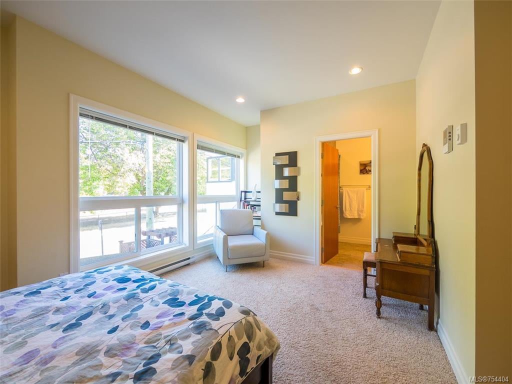 1-1827 Fairfield Rd