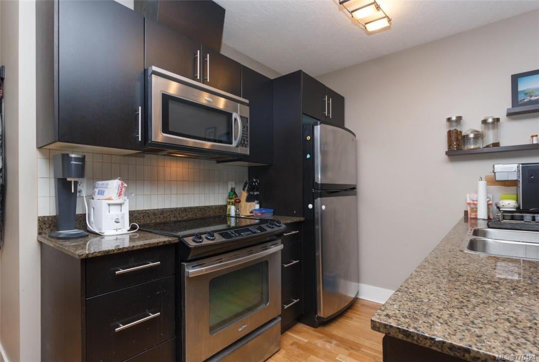 406-2717 Peatt Rd