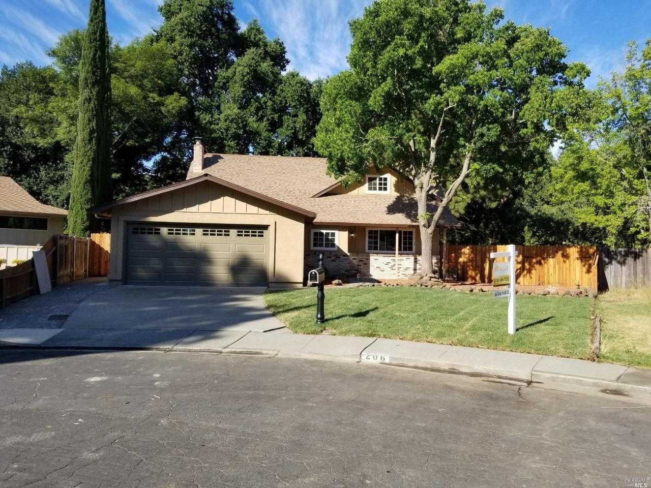 206 Amherst Ct