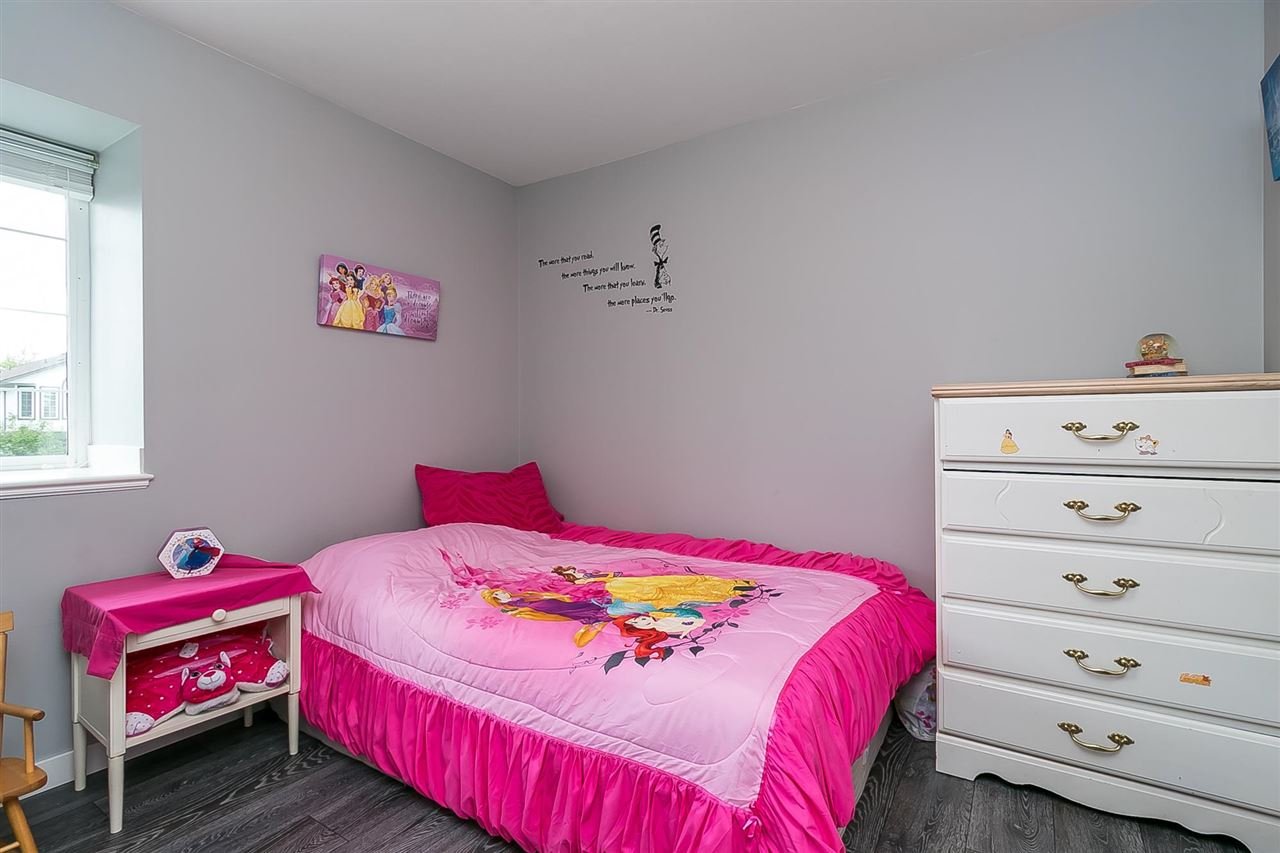 27075 26 Ave