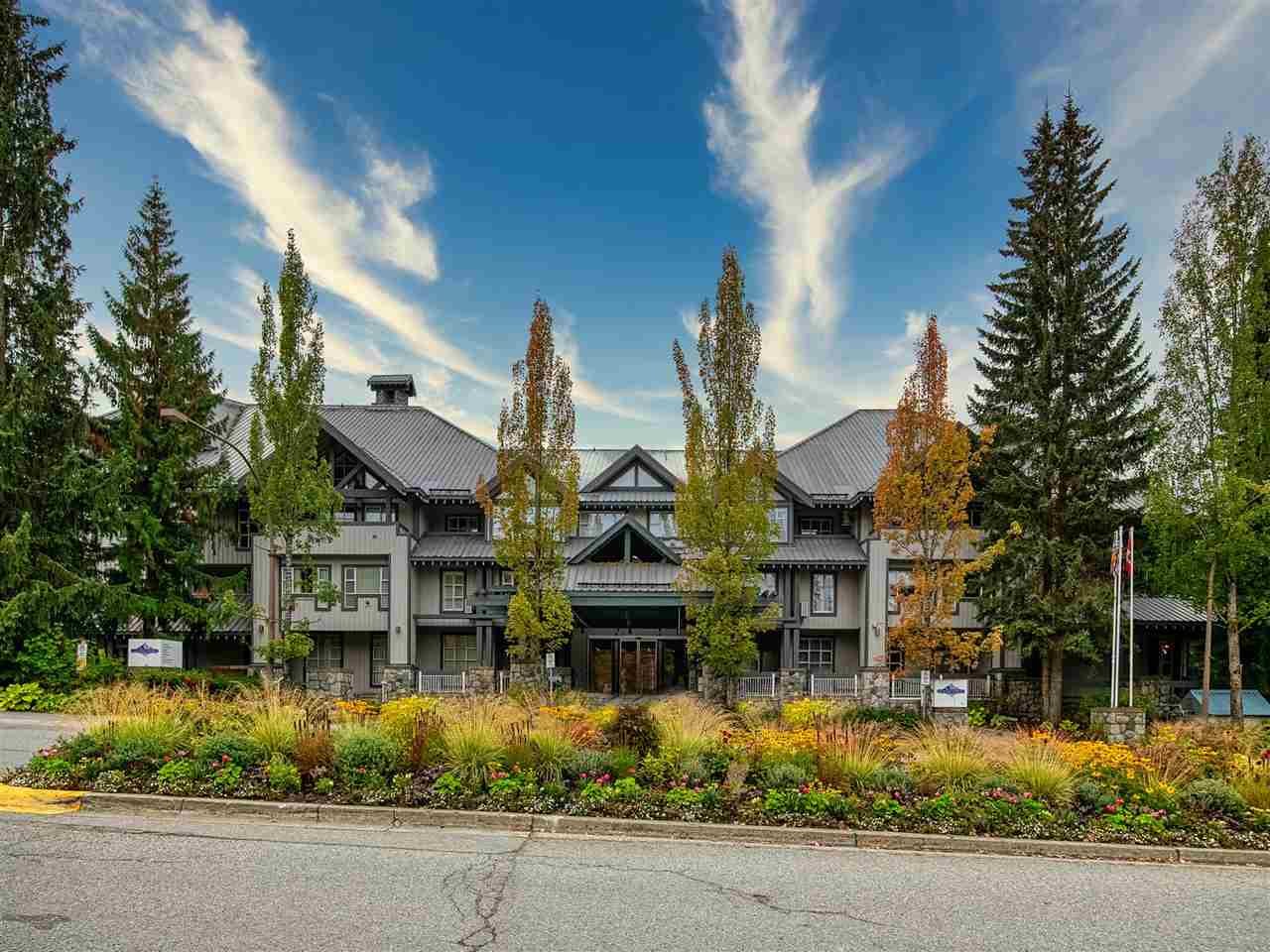 105-4573 Chateau Blvd