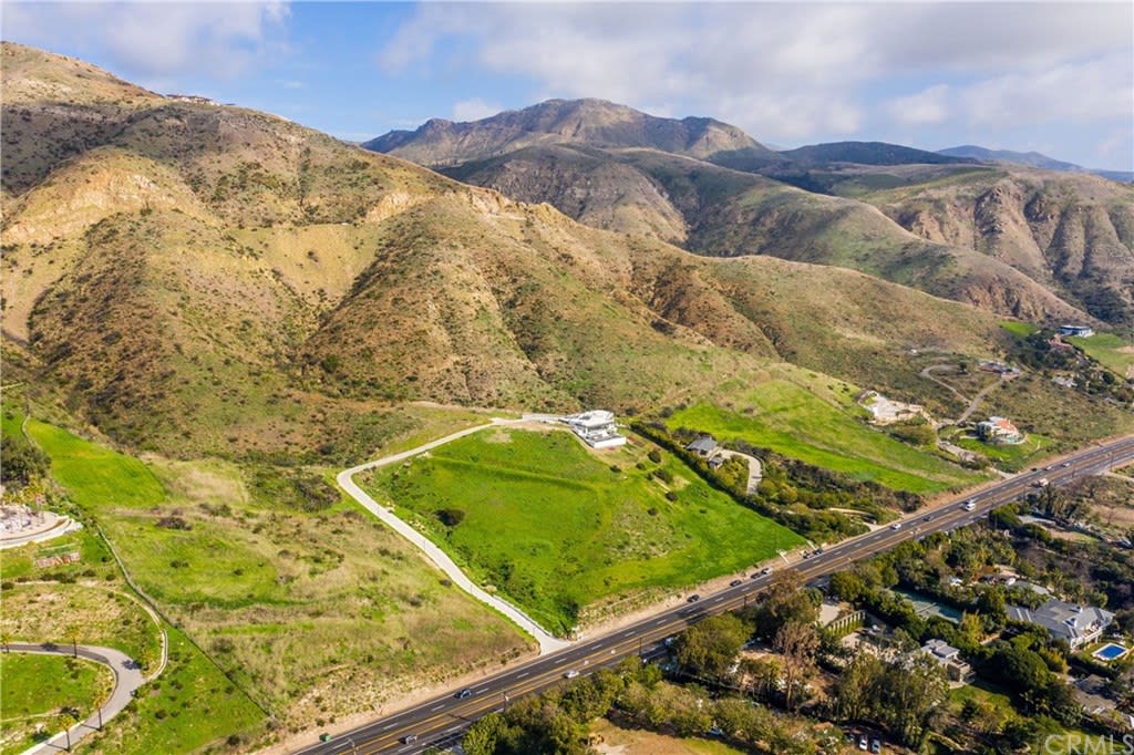 32401 Pacific Coast Highway