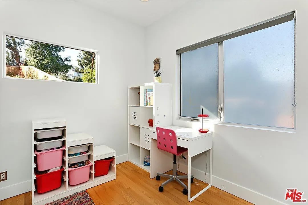 739 N Avenue 63
