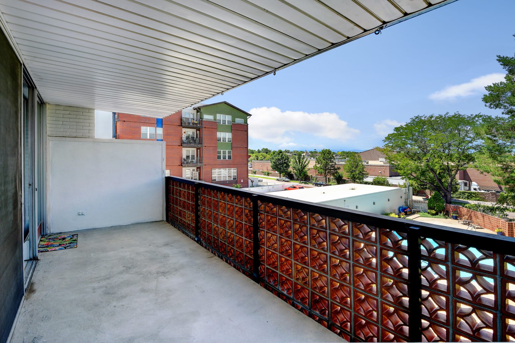 4570 E Yale Avenue #301