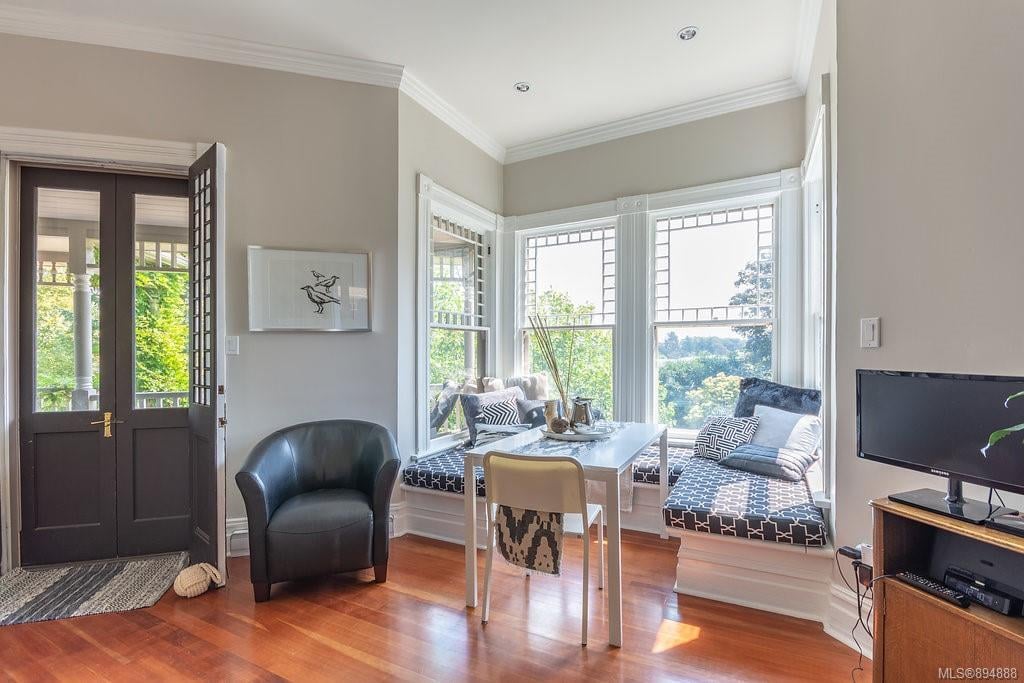 1140 Arthur Currie Lane