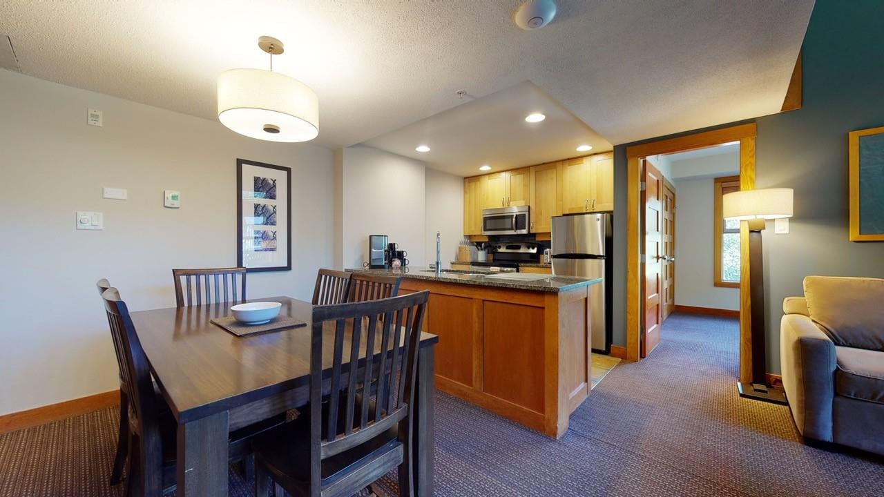 314D-2036 London Lane