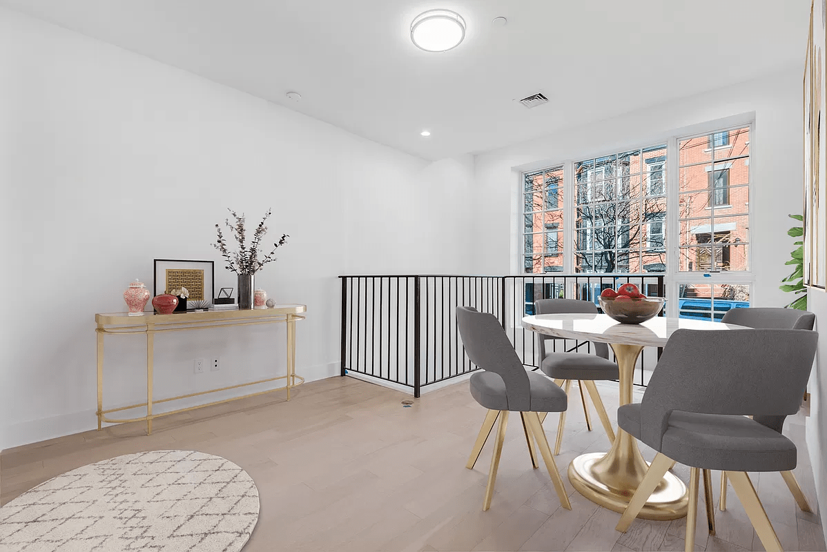 21-19 46th Avenue Unit: 1