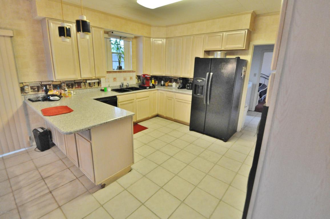 4652 BAYWOOD Drive