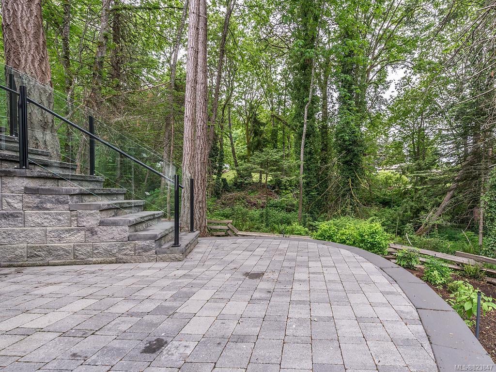 6238 Elizabeth Garden Ct