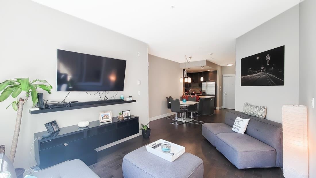 212-2465 Wilson Ave