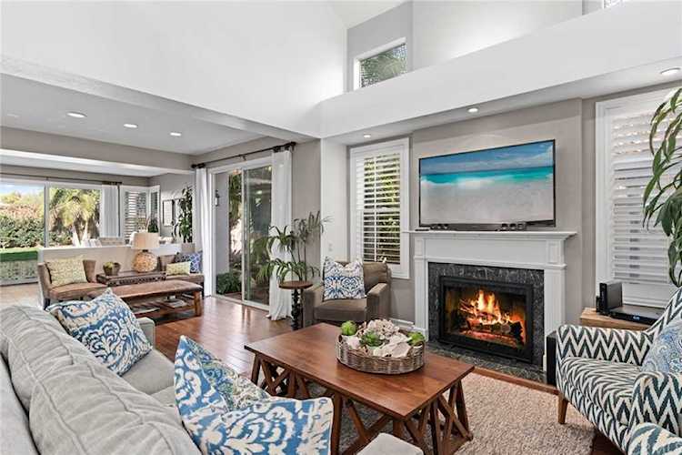 35 Shearwater Pl