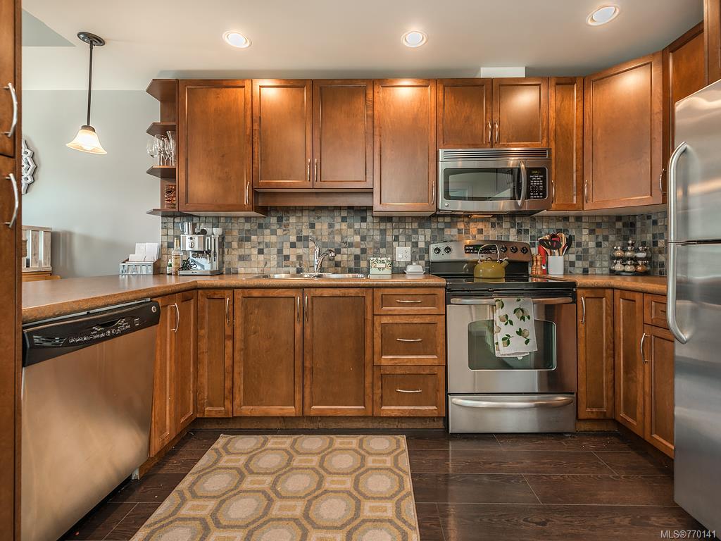 2693 Azalea Lane, Langford
