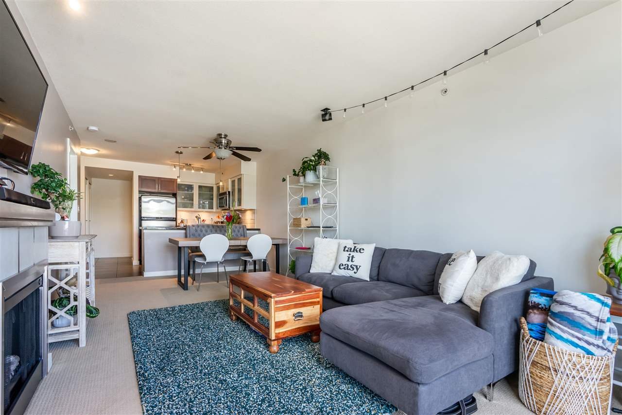 1508-1 Renaissance Square, New Westminster