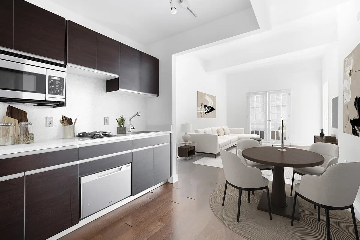 116 John Street, Apt 1904