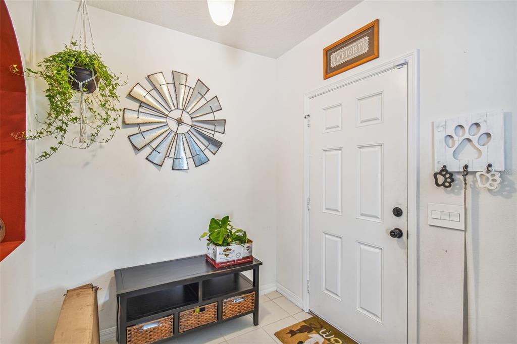 3154 Queen Alexandria Dr