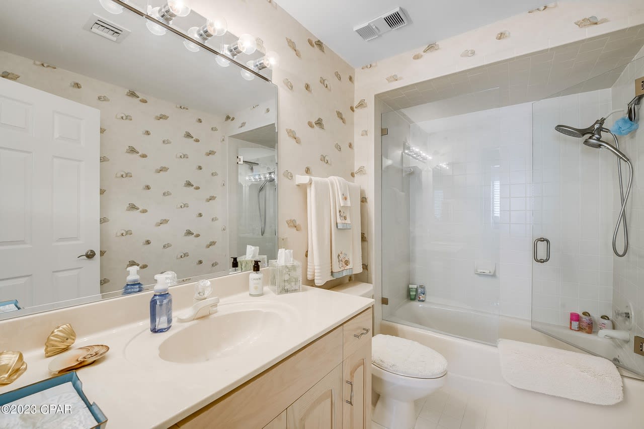 6323 THOMAS Drive Unit 802A