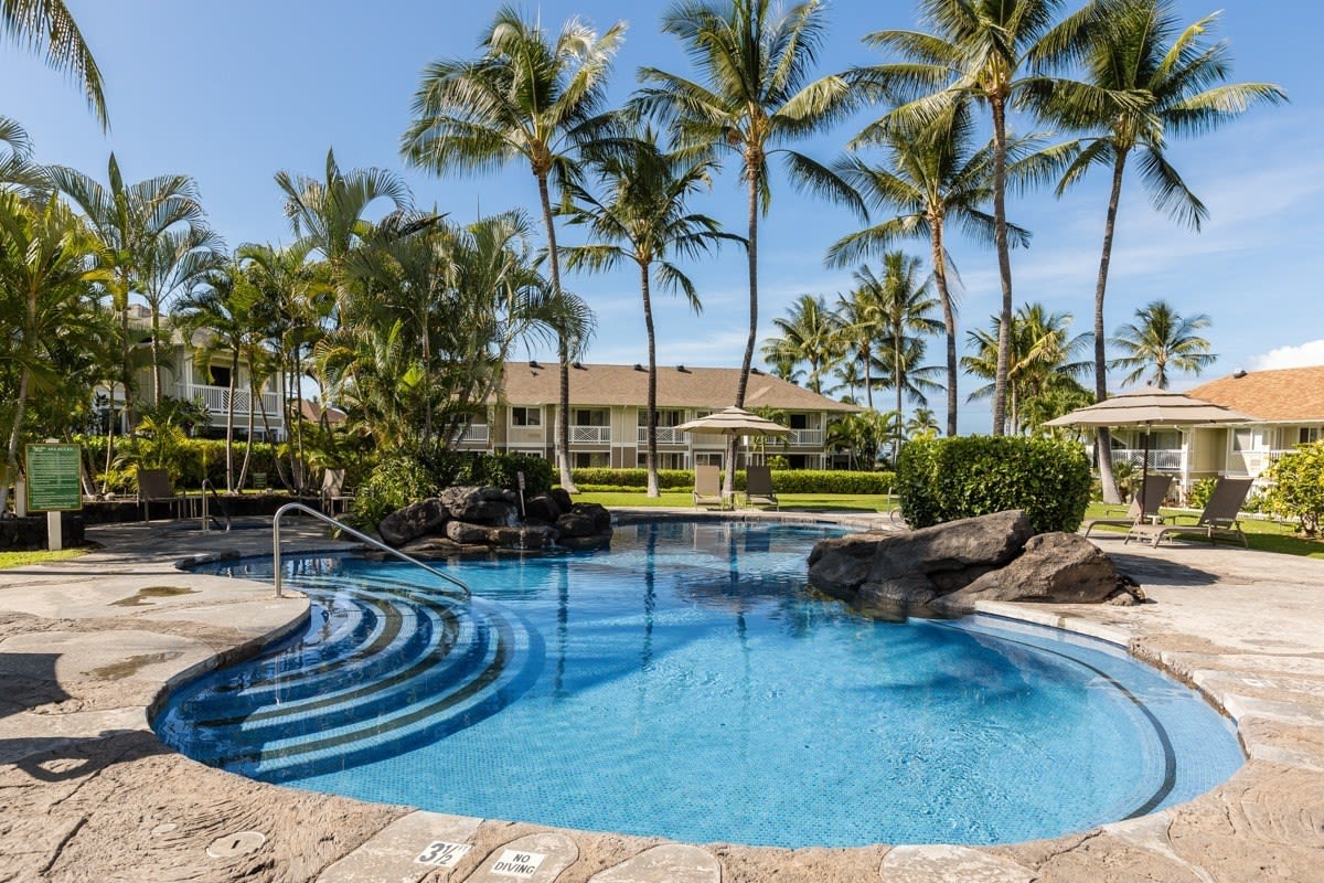 75-6009 Alii Drive, Unit F22
