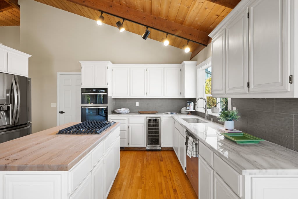 463 4th Street
