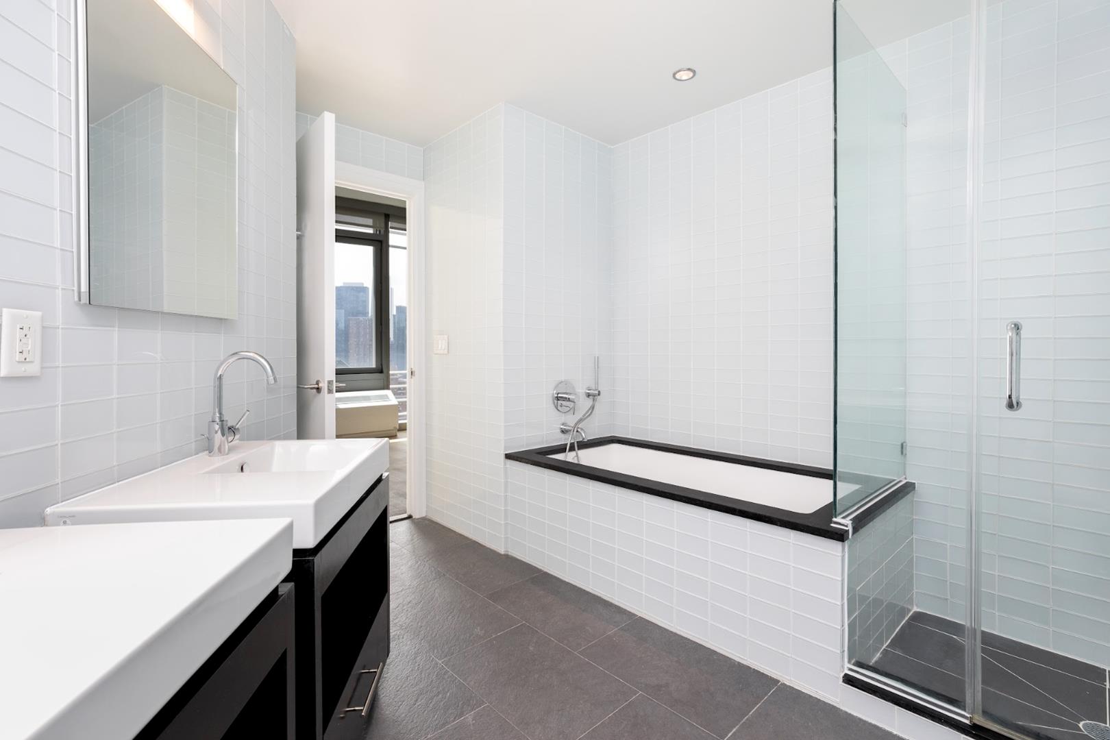 550 West 54th Street, Apt 25X