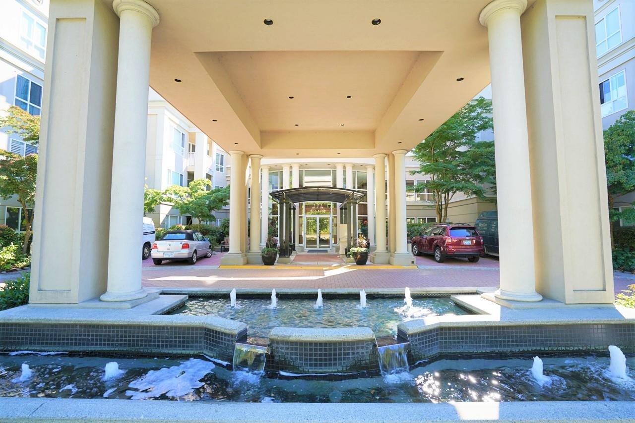 305-3098 Guildford Wy