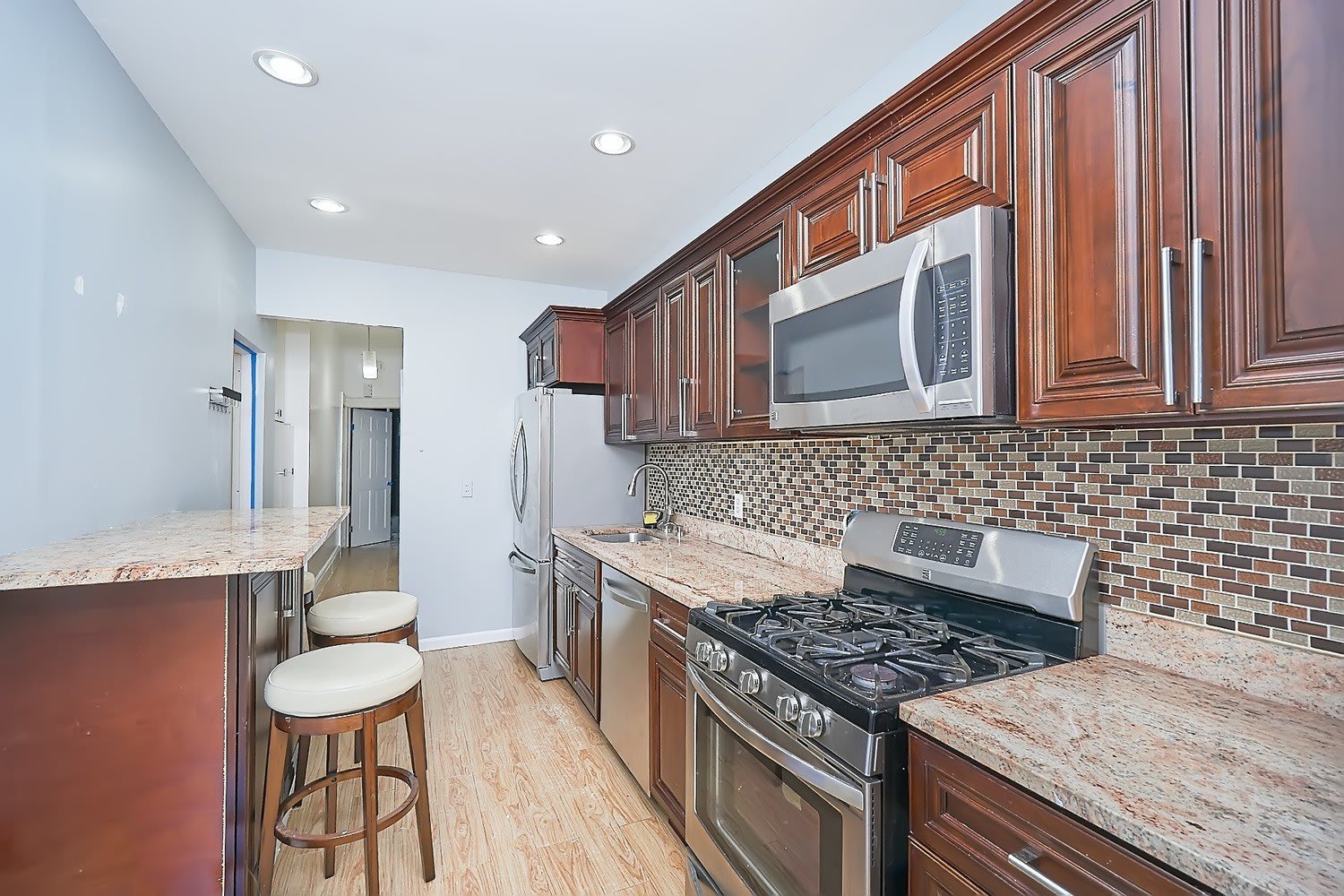 383 Cornelia St, Unit 1