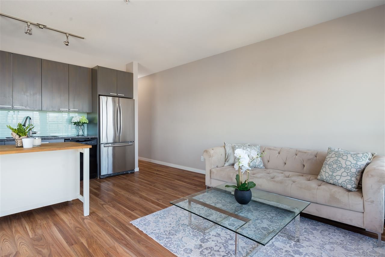 318-5388 Grimmer St