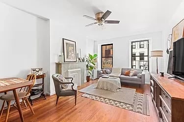 334 East 83rd Street Unit: 4W