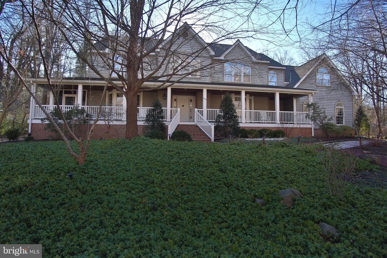 876 Andorra Rd