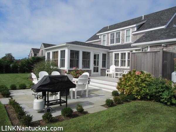 West of Town - 2 Hiawasse Ln