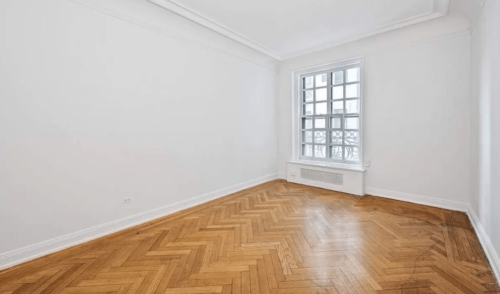 2109 Broadway Unit: 7-102