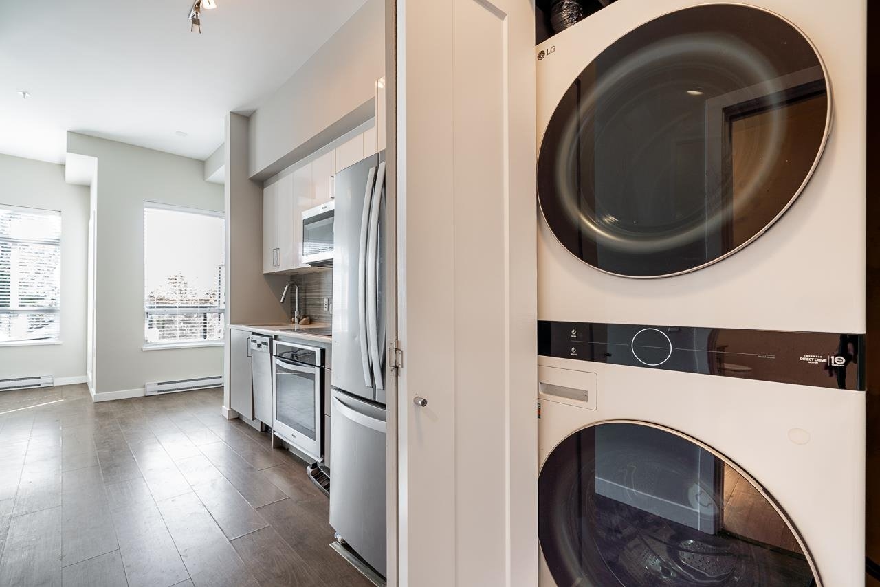 F104-20211 66 Ave