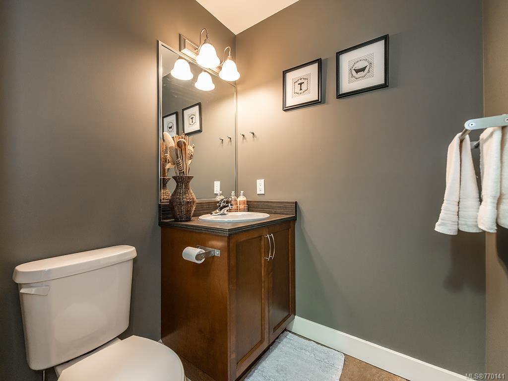 2693 Azalea Lane, Langford