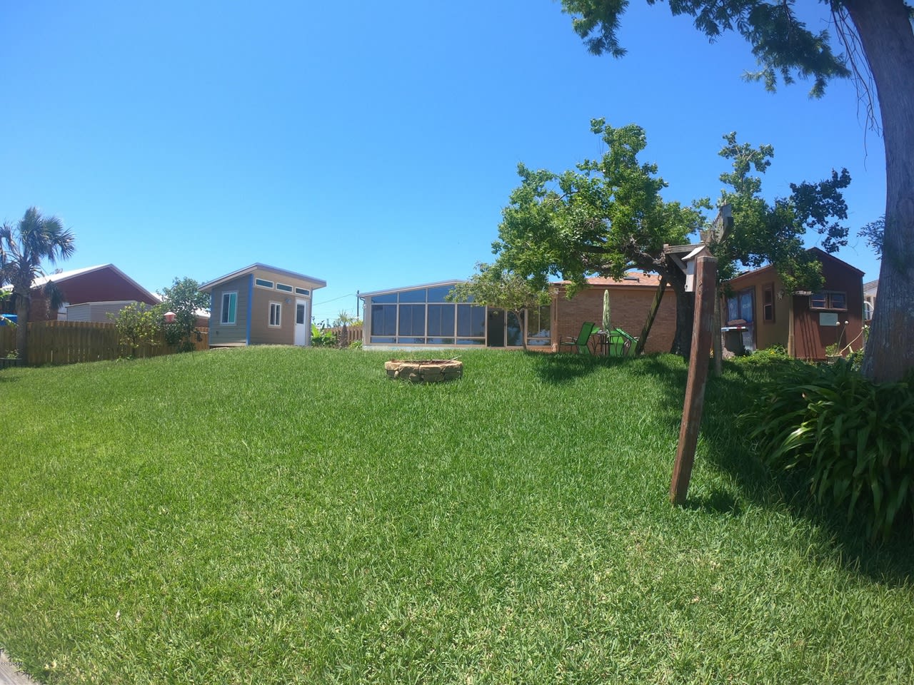 1544 Donna Avenue