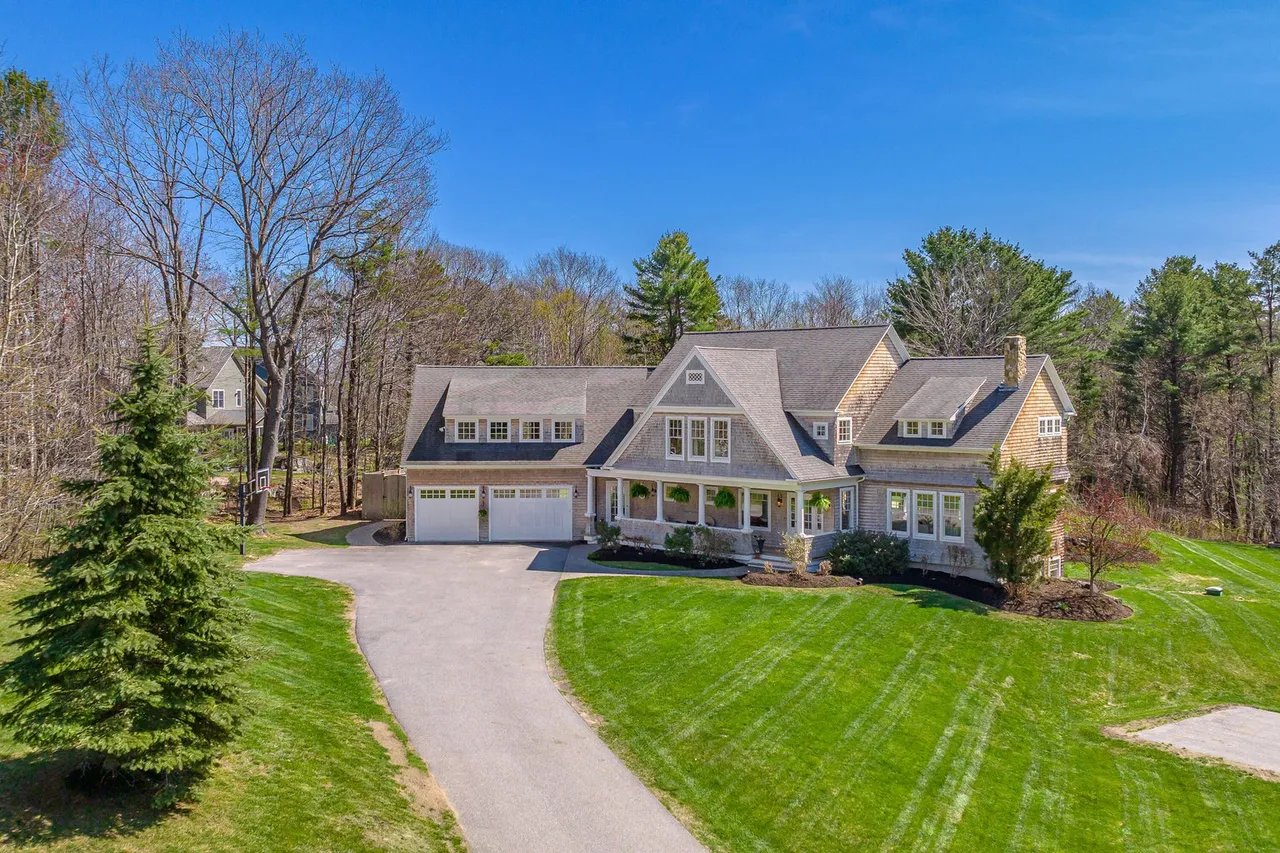 New Listing! 2 Cardinal Lane, Cape Elizabeth, Maine – $2,050,000