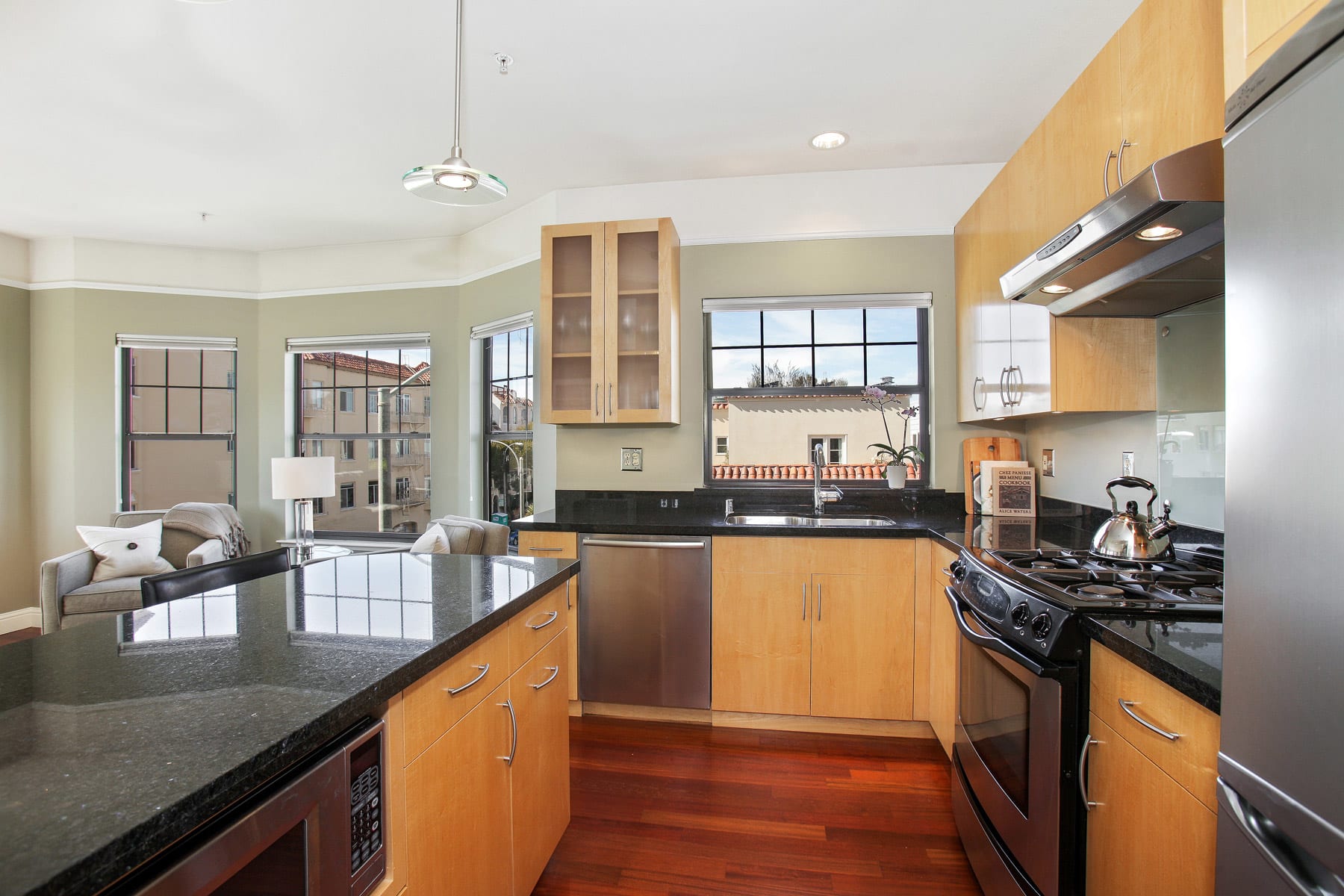 400 Avila Street, Unit 202