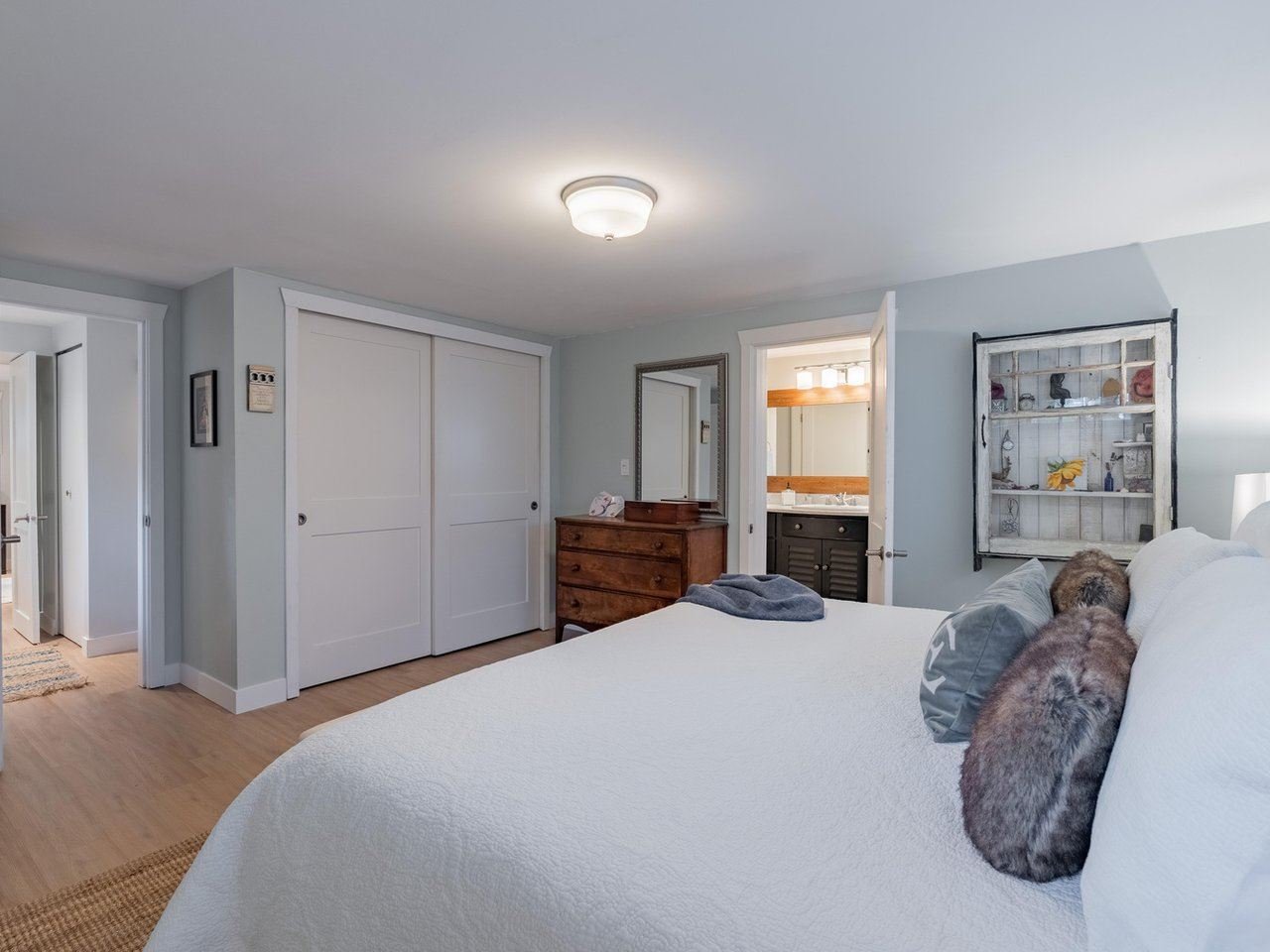 480 W Kings Rd
