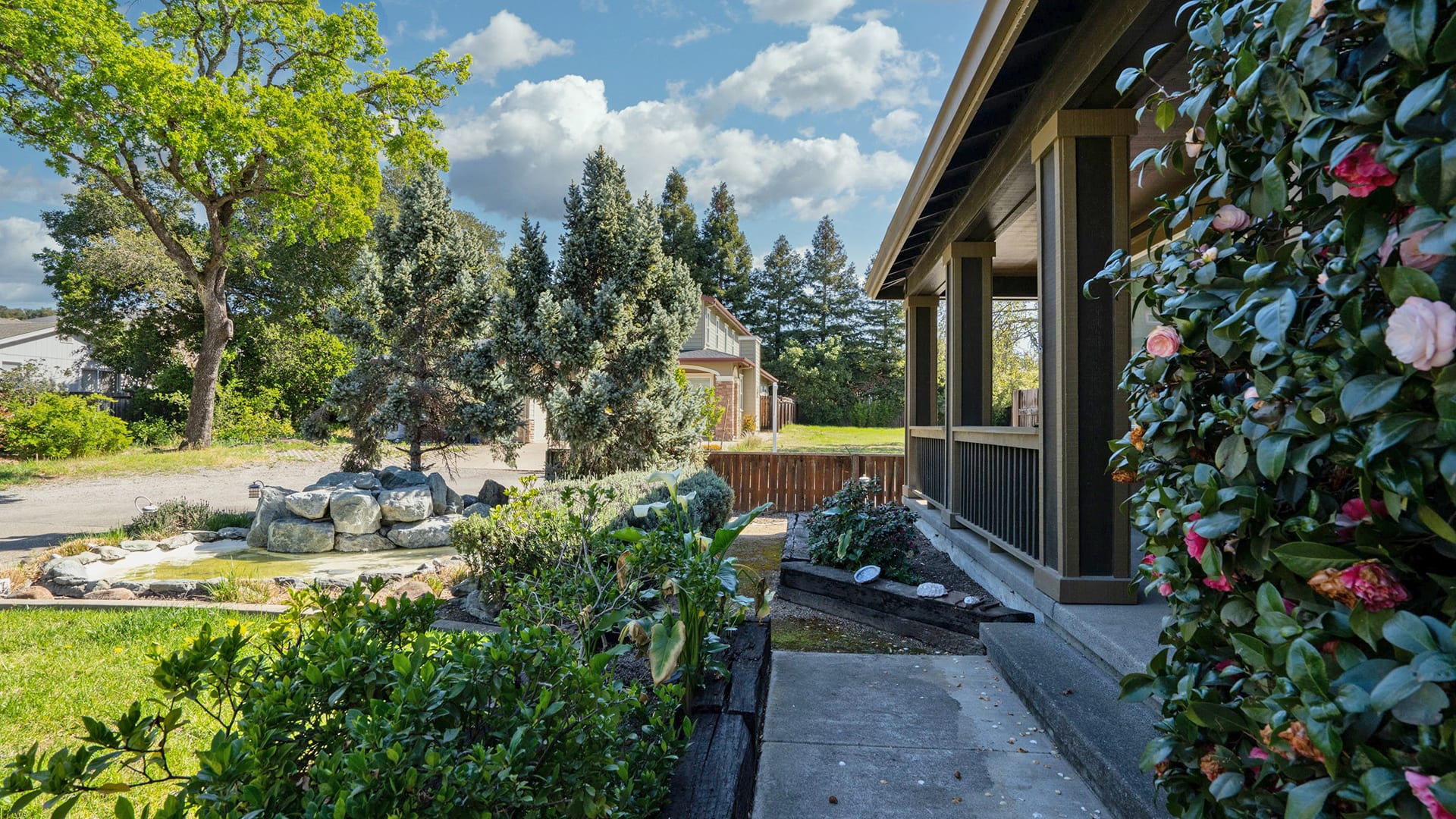 Wine Country Perfection - 1548 Healdsburg Avenue