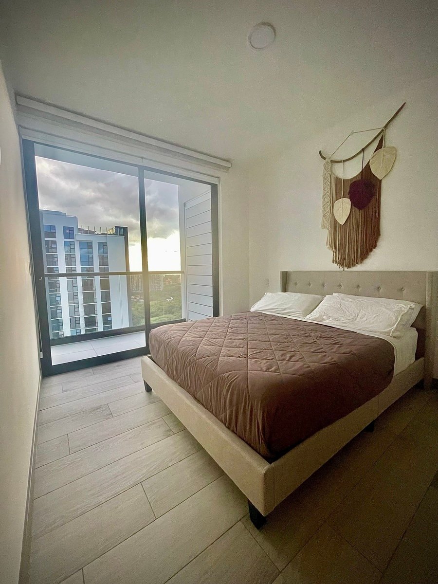 Dual Balcony City Apartment, Sabana and Rohrmoser, San Jose
