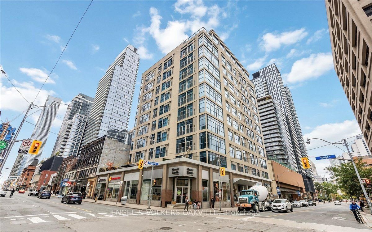 INVESTMENT PENTHOUSE LOFT 