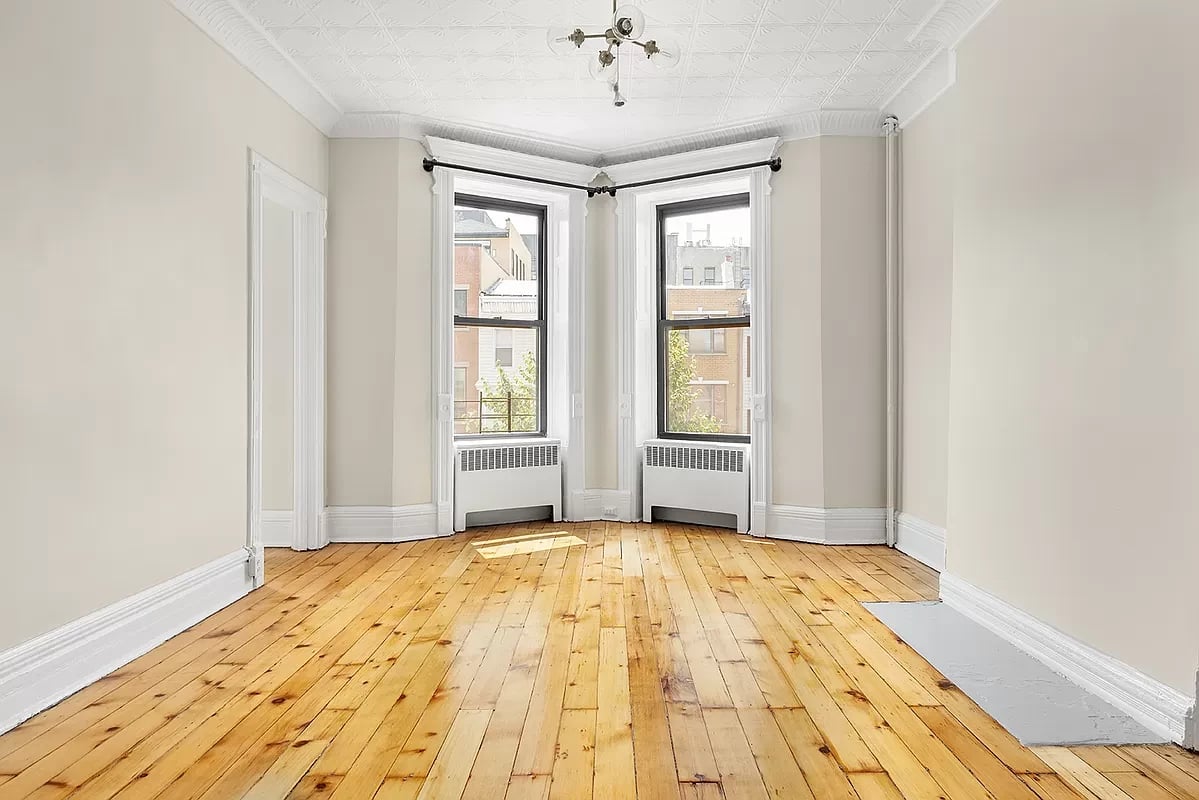 237 12th St Unit: 2